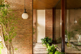 CARLOS ALBUQUERQUE CASTRO